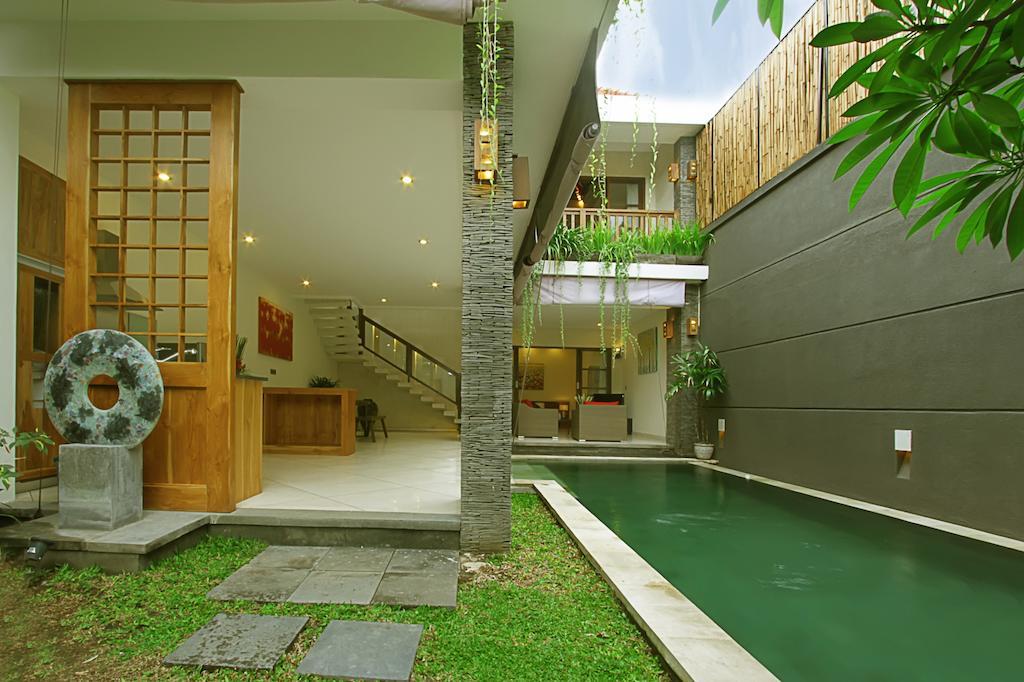 Anya Seminyak (Bali)